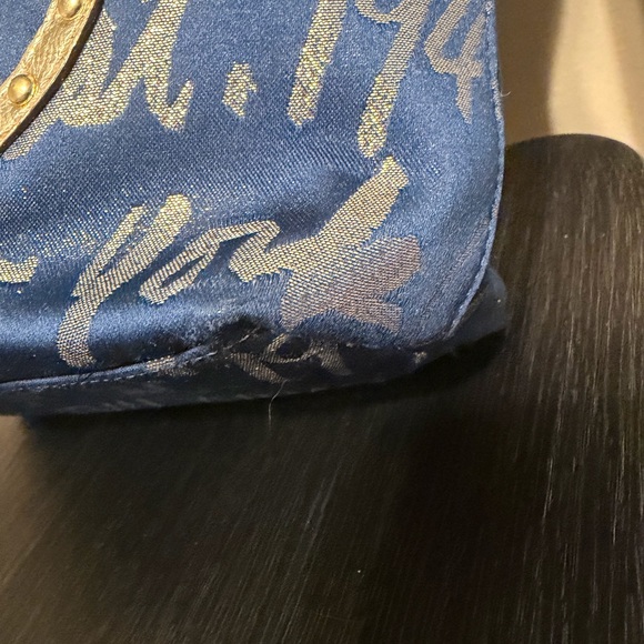 Coach Y2K Blue Gold Script Canvas Tote Shoulder Bag Hearts Charm Zip Top - Picture 9 of 16